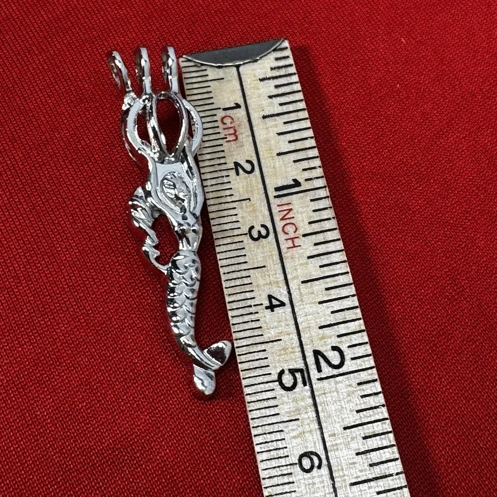 Silver Tone Mermaid Essential Oil Diffuser‎ Pendant